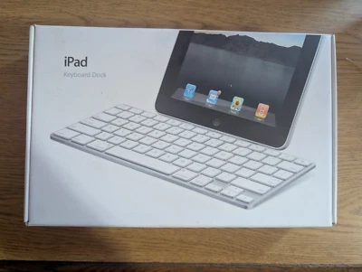 Apple A1359 MC533LL/B iPad Keyboard Dock  1st 2nd & 3rd Generations White -NEW - Image 1 of 2