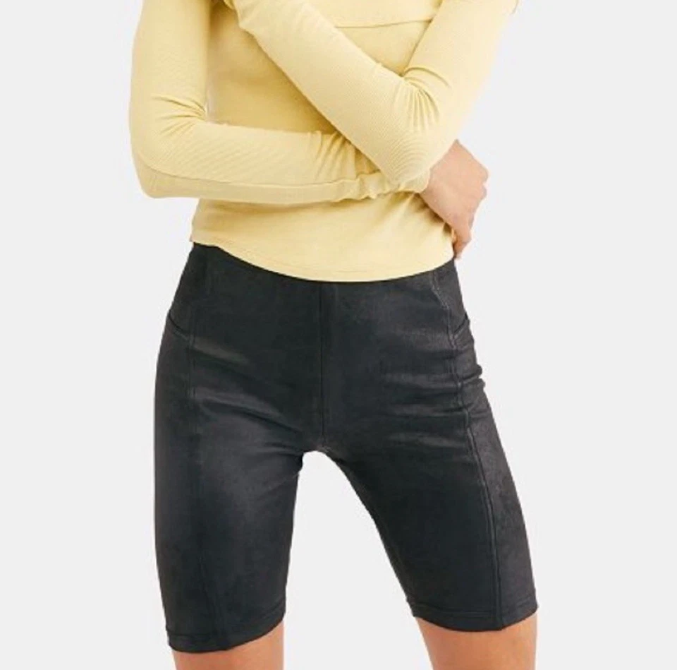 Pantalones Cortos de Bicicleta Free People Heatwave Imitación Gamuza Talla Pequeña Nuevos con Etiquetas Foto 1 de 4