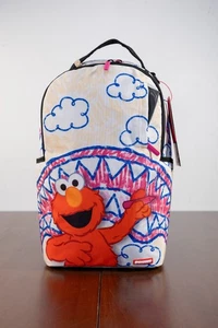 [NUEVO] MOCHILA SPRAYGROUND ELMO'S WORLD SHARK SKETCH - Imagen 1 de 8