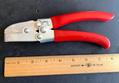 MALCO TOOLS CRIMPADORA DE CONDUCTOS SC-1, 8” LARGO EXCELENTE ESTADO HECHA EN EE. UU. Foto 1 de 4