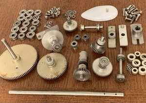 Lote de engranajes y rodamientos de aluminio ejes modelo R/C barco coche película proyector piezas - Imagen 1 de 19
