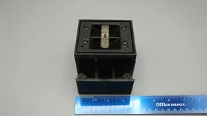 Cutler Hammer 120/240Volt 60Amp 2-Pole Fuse Block with Fuse holder. - Picture 1 of 3