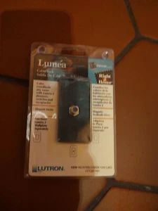 Lutron Lumea2 Cavo Jack Cacciatore Verde LT-CJH-HG - Foto 1 di 2