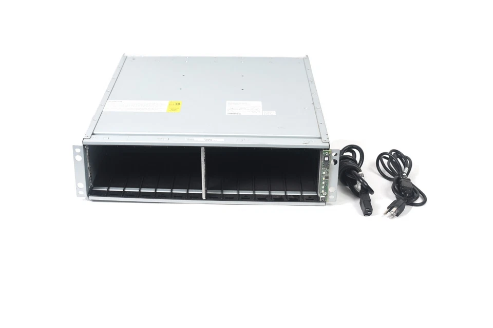IBM System Storage EXN4000 14-Bay External Storage Array – No HDD (READ) - Image 1 of 4