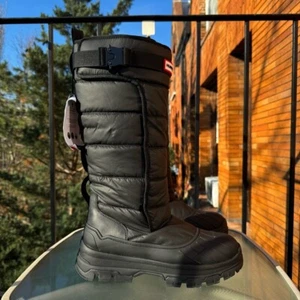 NWT Hunter Intrepid Tall Buckle Snow Boots Women Puffer Quilted Black US 7 - Picture 1 of 14