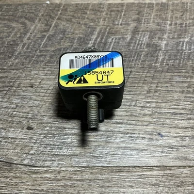 2007 - 2008 Cadillac Chevrolet GMC Front Sensor 15854647 OEM - Image 1 of 4