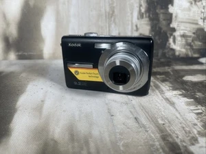 Kodak EasyShare M320 9.2MP Digital Camera, Black - Tested plus charging cable - Picture 1 of 4