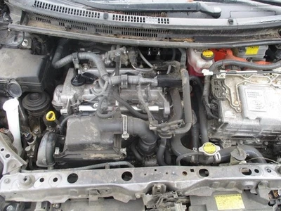 Used Fuel Injection Throttle Body fits: 2013 Toyota Prius Prius C VIN B3 7th and - Imagem 1 de 4