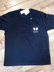 Camiseta Ultraman Gaia & Agul Uniqlo Bolsillo Negra Talla XL - Imagen 1 de 3