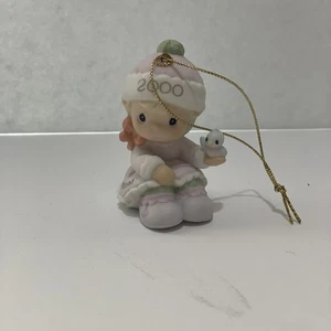 Precious Moments Baby's First Christmas 2000 Ornament, Used - Picture 1 of 5