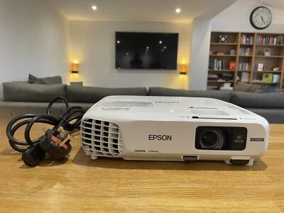 Epson EB-W28 Home Cinema Projector HD 3,000 Lumens HDMI, VGA Ports Used WXGA HD - Image 1 of 4