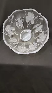 Home Beautiful Crystal Floral Etched bowl Made In Japan - Bild 1 von 12