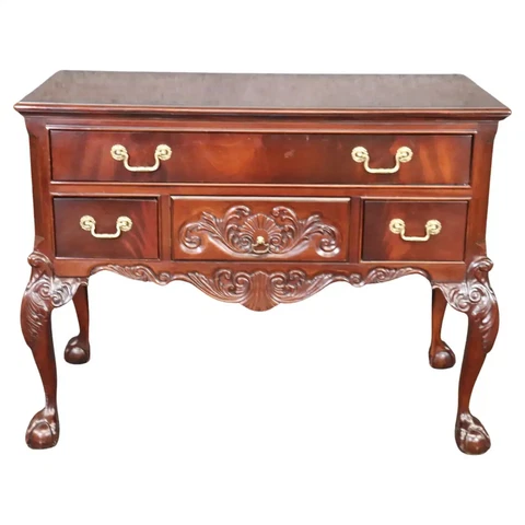 Fine Quality Bernhardt Flame Mahogany Chippendale Lowboy Buffet Sideboard Cover