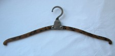 VINTAGE Deco in bachelite/Plastica Nichel Argento Pieghevole da Viaggio APPENDIABITO (A)