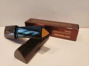 Clessidra ~ bastone fondotinta finitura senza cuciture Vanish ~ mandorla calda ~ #14 ~ nuovo con scatola - Foto 1 di 1