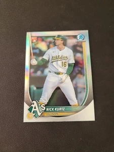 2025 Bowman Chrome #93 Nick Kurtz Red Rookie Refractor SP Buyback - Bild 1 von 2