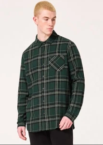 Oakley Men's Podium Plaid Flannel Shirt -L Black/Green Check Size M (E1) - Picture 1 of 11