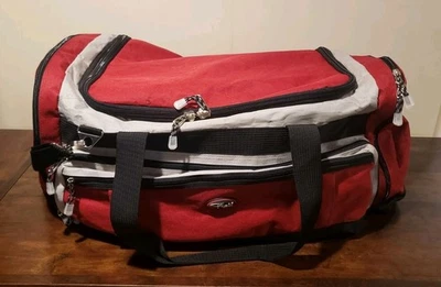 CalPak Large 26" Red Duffle Carry On Luggage Travel Bag Excellent  - Image 1 of 4