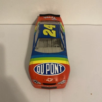 Jeff Gordon #24 Dupont Action Racing NASCAR 1:24 Diecast Bank 1997 Monte Carlo Foto 1 de 4