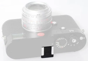 Genuine Leica M/M-P Typ 240 Hot shoe Mount Cover Black #420-240.010-000 - Picture 1 of 2
