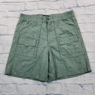 St Johns Bay MENS SIZE 34 Cargo Shorts Green Octopus All Over Print Dad - Image 1 of 4
