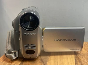 Sony DCR-HC17E Camcorder HANDYCAM - Bild 1 von 2