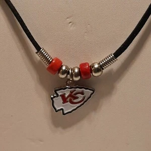 NFL KANSAS CITY CHIEFS / 22" Collar Cuerda Negra - Imagen 1 de 5