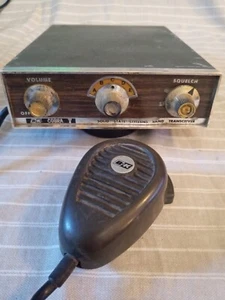 Vintage B&K Cobra V 5 CH CB Radio w/ Euphonics C-47 Mic, Tested - Picture 1 of 8