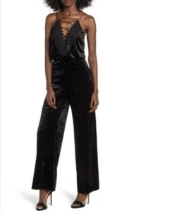 WAYF Women’s Jumpsuit Black Lace Velvet Size M NWT - Picture 1 of 2