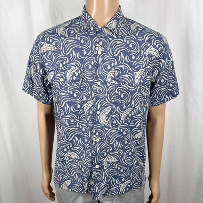 Camisa con botones de manga corta elástica con estampado de peces azules XS de American Eagle para hombre Foto 1 de 4