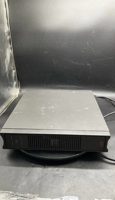 APC Smart-UPS SC1000 1000VA 600W Rack Line Interactive Uninterruptible Power - Image 1 of 4