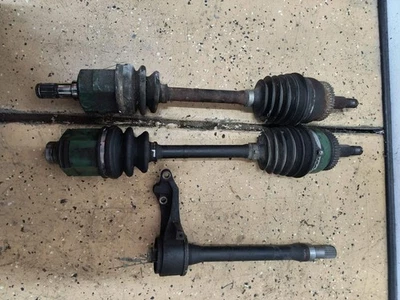 Eixos dianteiros de meio eixo 94-99 3000GT VR4 Dodge Stealth TT - Imagem 1 de 4