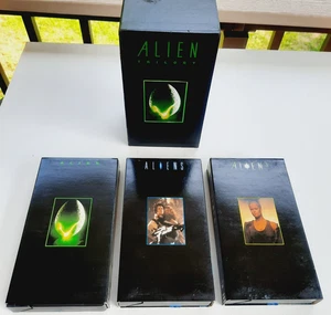 Alien Trilogy VHS Sammelbox Set Alien, Aliens und Alien 3 (1993) Fox Video - Bild 1 von 8