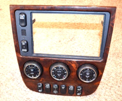2002-2005 MERCEDES BENZ ML350 CLIMATE CONTROL TEMPERATURE BEZEL A1638205089KZ - Image 1 of 4