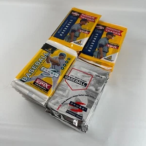 1997 & 1998 Pinnacle Score MLB Baseball Sealed Packs (Lot of 53) Rookie Traded - Bild 1 von 10