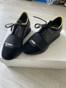 all black balenciaga race runners