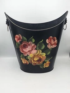 Papelera/contenedor vintage de metal pintado a mano con asas de cabeza de león - Imagen 1 de 10