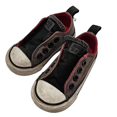 Zapatillas bajas clásicas Converse All Star para niños pequeños talla 4 negras grises Foto 1 de 4