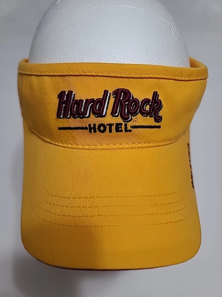 Parasol amarillo HARD ROCK HOTEL Gorra visera con gancho trasero y cierre de bucle Foto 1 de 4