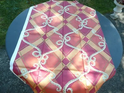 TISSU   VINTAGE à décors de corde - Photo 1/4