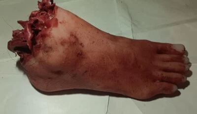  HORROR PROP severed Female foot movie quality gore halloween death dead - Image 1 of 3