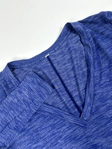 Lululemon WMNS SZ 4 Go Everywhere Blue Long Sleeve Casual Shirt V-Neck Relax - Picture 1 of 7