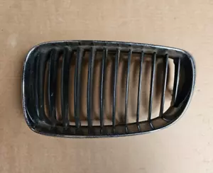 BMW 1 Series E82 Front Kidney Grill Left Side 7166439 GENUINE - Picture 1 of 10