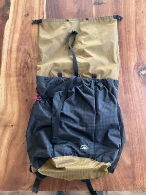 Mochilas Superior Wilderness Designs, Superior 27L Ultragrid sem moldura, M, novas - Imagem 1 de 4