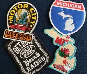4 Stk. Bestickter Aufnäher auf Basis von Detroit Michigan verschiedene Größen 3" -3,5" - Bild 1 von 2