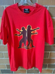 2008 WWE Authentic Edge & Christian 5 Second Pose Tag Team Red T Shirt Large - Picture 1 of 6