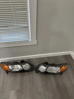 Conjunto de faros Dorman 1592189 para Honda Accord 08-12 Foto 1 de 3