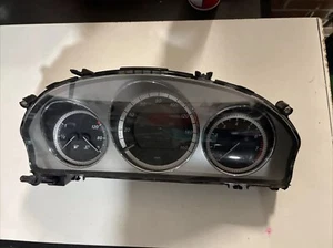 2008-2011 MERCEDES BENZ C300 C350 INSTRUMENT SPEEDOMETER CLUSTER OEM 204540 9648 - Picture 1 of 6