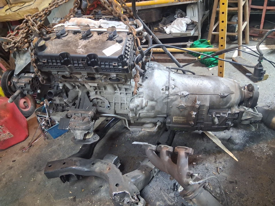 Conjunto completo de motor usado se adapta a: Dodge Charger 2009 3,5 L VIN V octavo dígito tracción trasera Foto 1 de 4