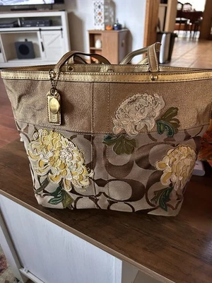 Bolso de Mano Coach Vintage Jacquard con Apliques Florales Foto 1 de 3